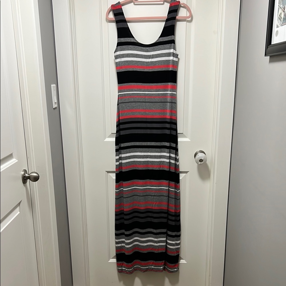 Merona Black and Pink Sleeveless Scoop Neck Maxi Dress